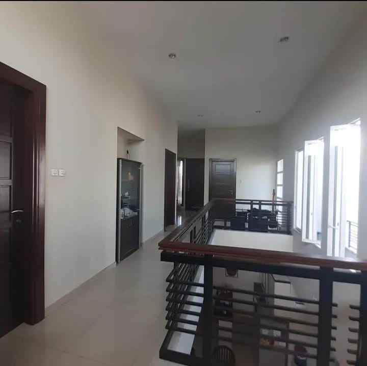 rumah mewah siap huni lokasi di suhat