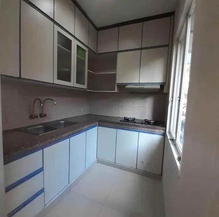 rumah mewah siap huni lokasi di suhat