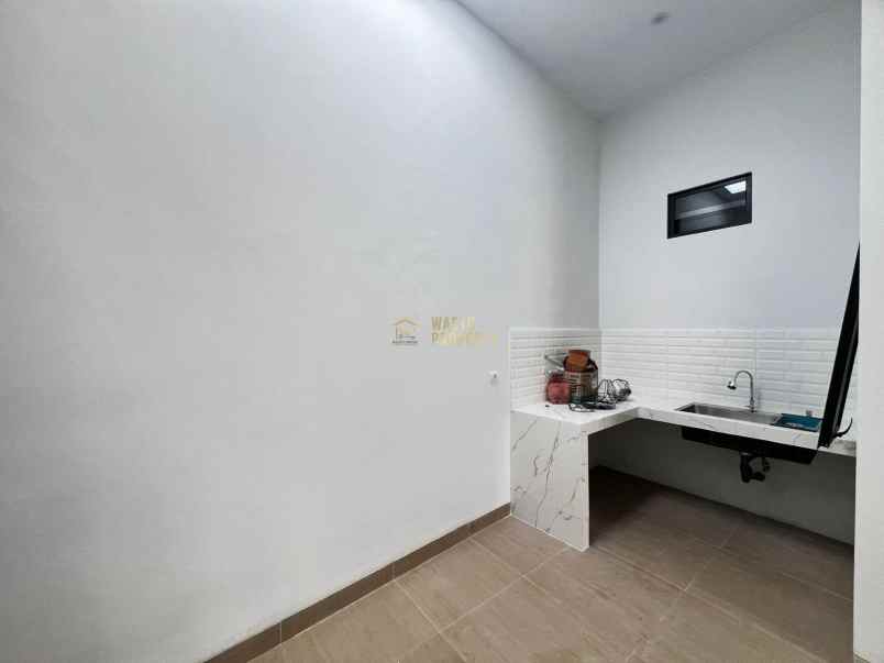 rumah modern dalam cluster dekat rsiy pdhi