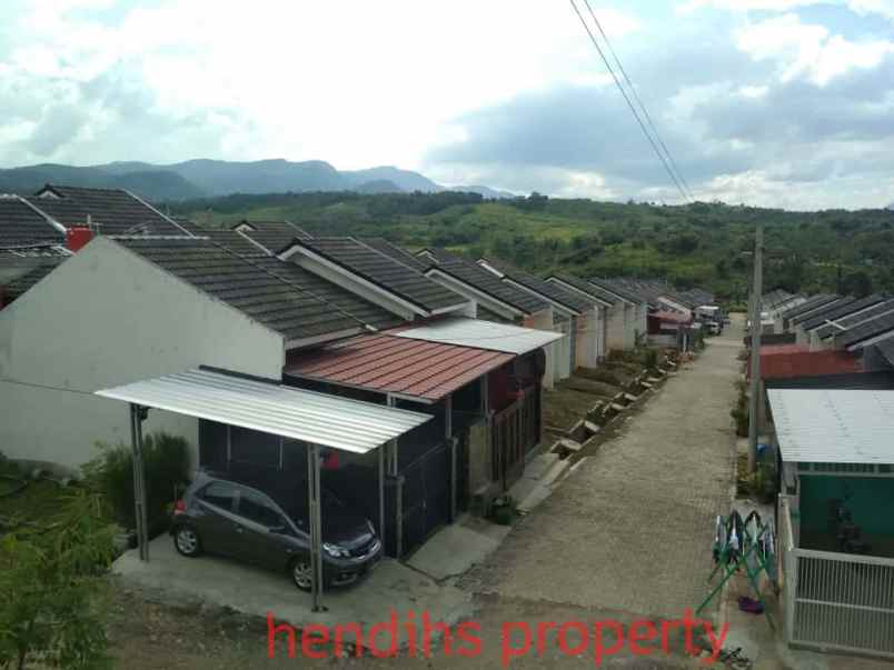 rumah moh noh nur leuwiliang