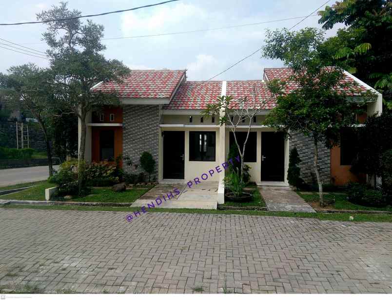 rumah moh noh nur leuwiliang