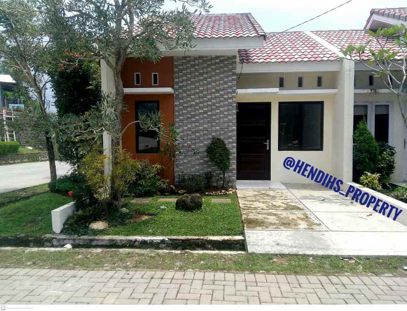 rumah moh noh nur leuwiliang