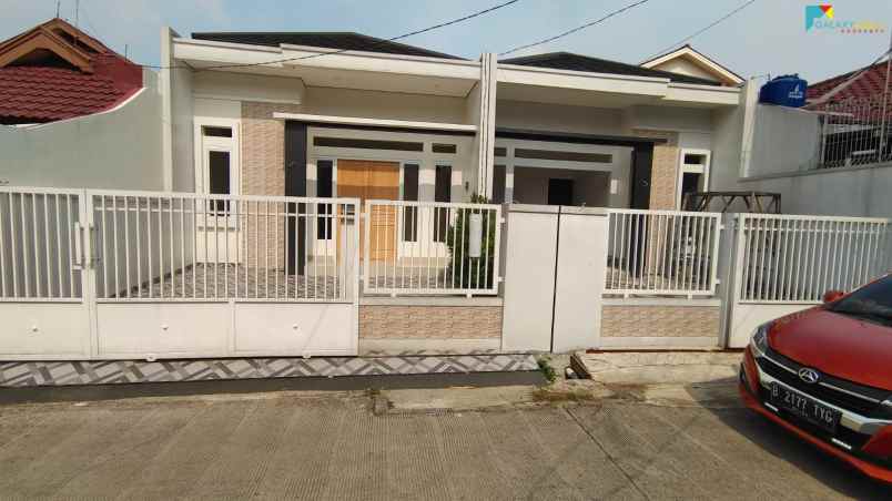 rumah murah baru bekasi jati mekar luas strategis