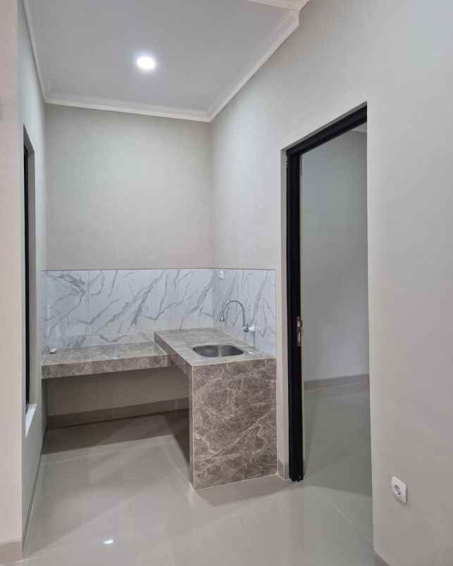 rumah murah desain cantik 8 menit ke sleman city hall