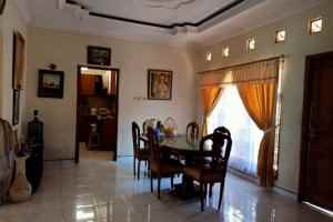 rumah pakuncen wirobrajan