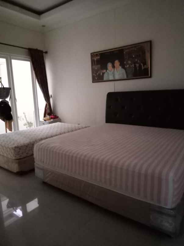 rumah pakuwon city san antonio san diego long beach