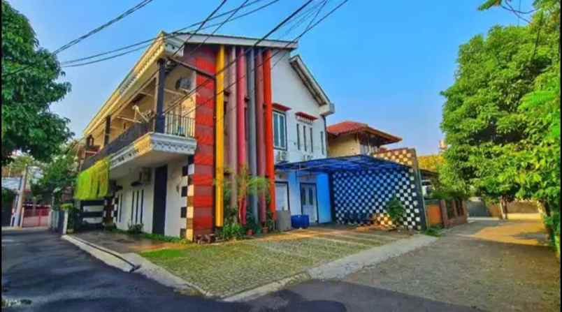 rumah pelangi mewah di pondok kelapa duren sawit