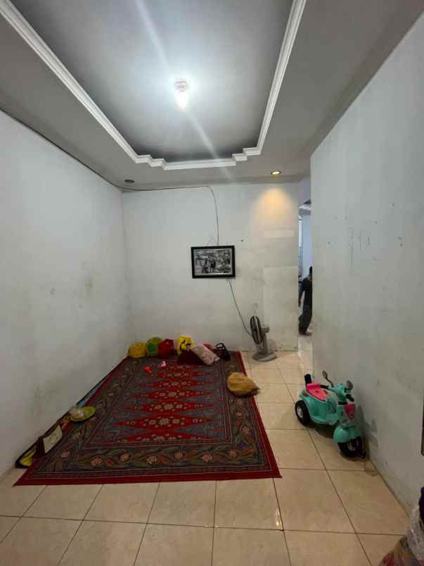 rumah rapih di citayam bogor