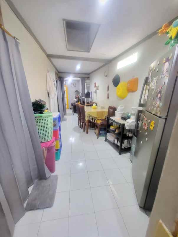 rumah sangat strategis di pusat kota jakarta