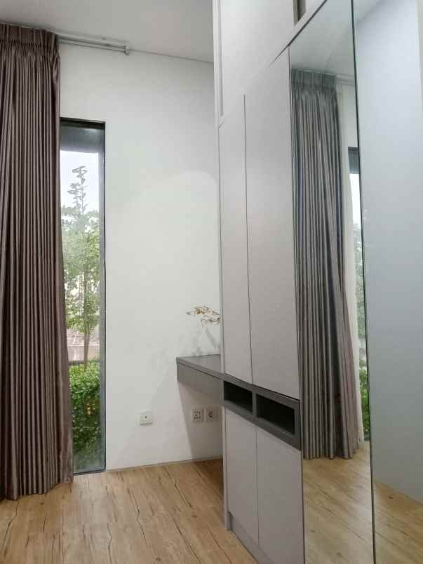 rumah selangkah ke jakarta