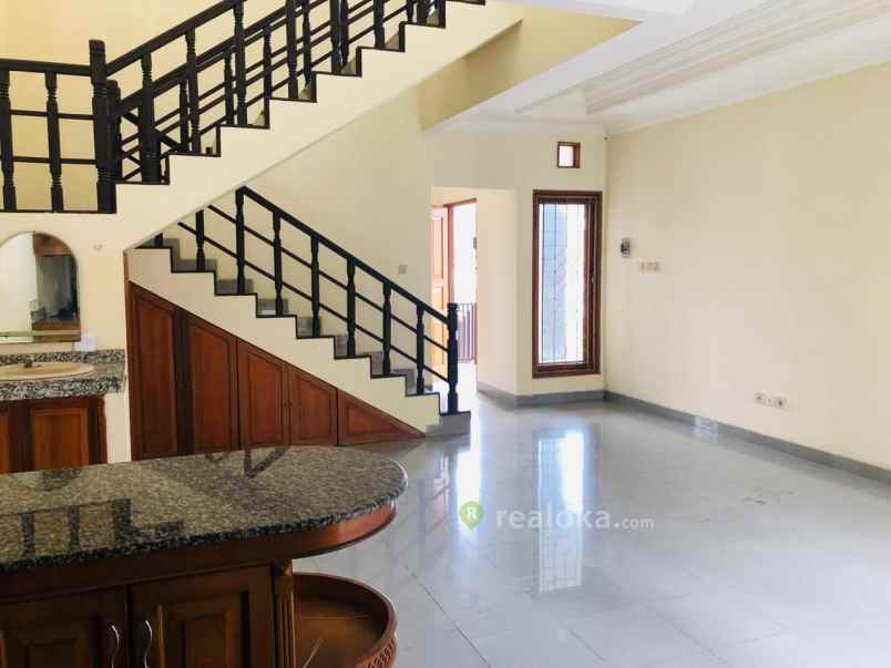 rumah setiabudi regency sersan