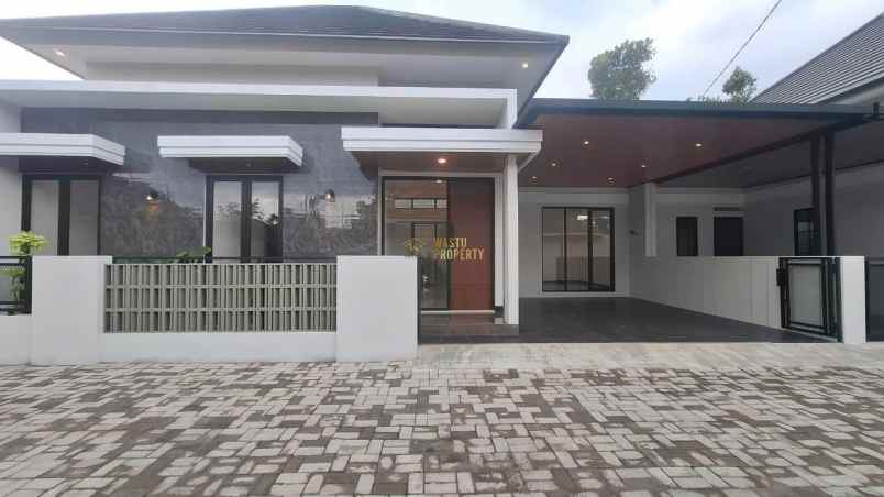 rumah siap huni 10 menit ke kampus uii jogja di sleman