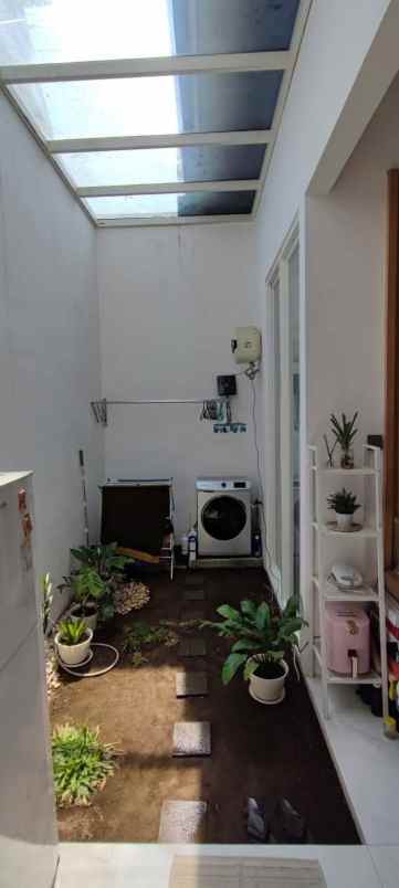 rumah siap huni plus perabot di bandulan