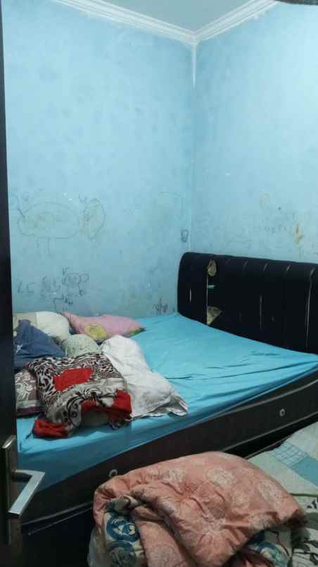 rumah siap huni strategis pondok benda pamulang