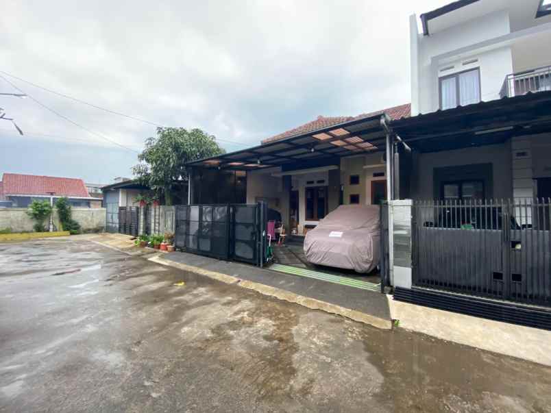 rumah taman cibaduyut indah