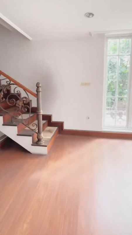 rumah tinggal di kelapa cengkir kelapa gading