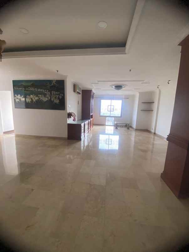 sewa 2 joint spesial unit apt mangga dua court