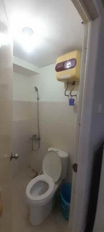 sewa apartemen educity selangkah ke pakuwon city mall