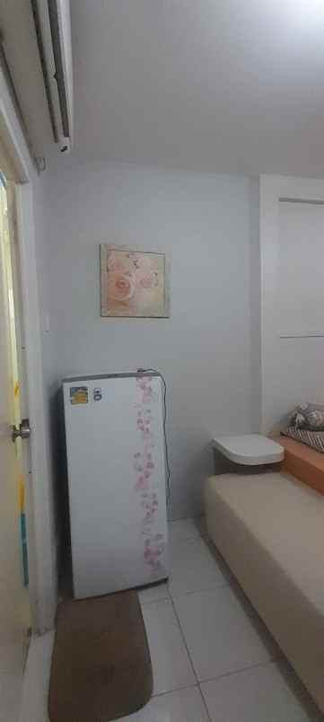 sewa apartemen educity selangkah ke pakuwon city mall