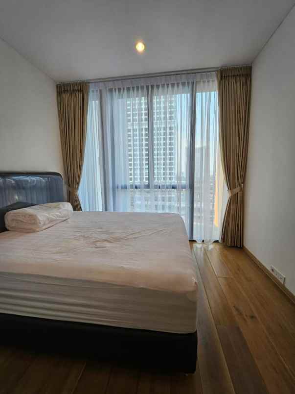sewa apartemen izarra 3 bedrooms plus 1 maid room