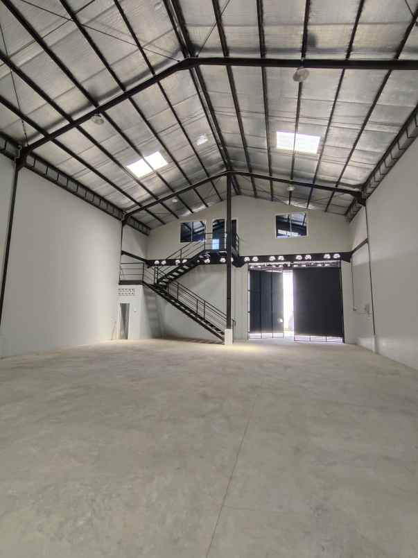 sewa gudang baru di pemda tigaraksa tangerang