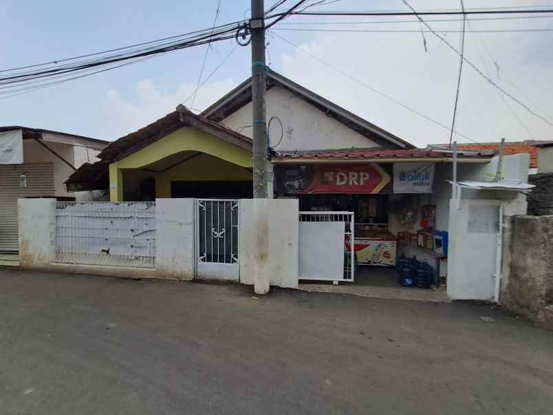 super murah rumah dan kios di kemiri muka beji depok