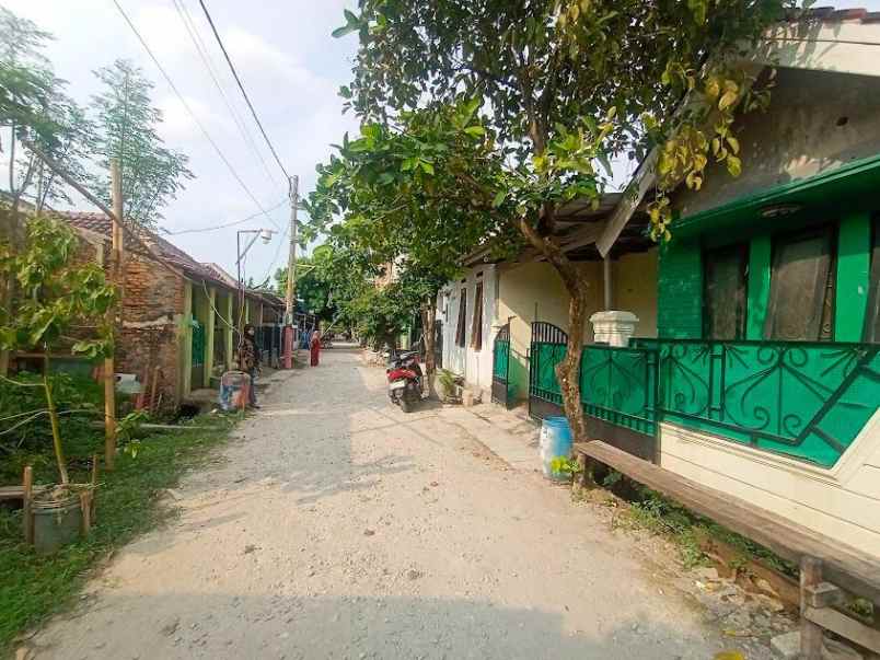 take oper jalan utama