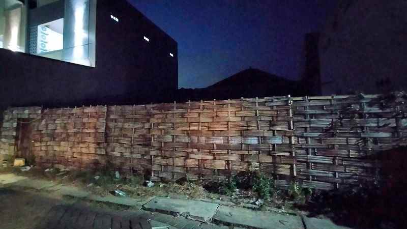 tanah di mulyosari baru row jalan 2 mobil