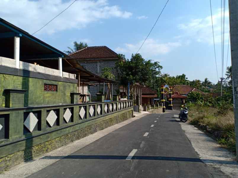 tanah karangapandan karanganyar