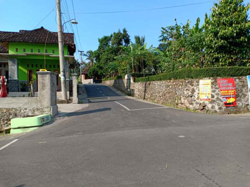 tanah karangapandan karanganyar