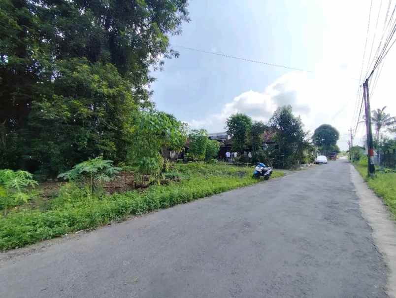 tanah tepi aspal cuma 900 meter ke jl tajem sleman