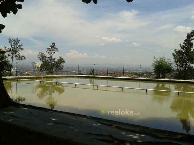 tanah ujung berung ujung