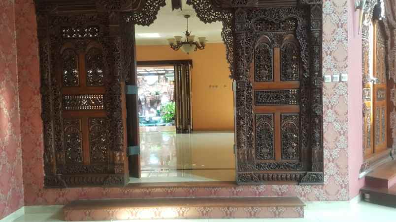 turun harga jual rumah mewah di citra gran cibubur