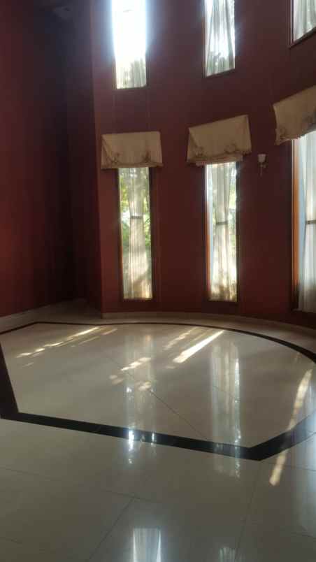 turun harga jual rumah mewah di citra gran cibubur