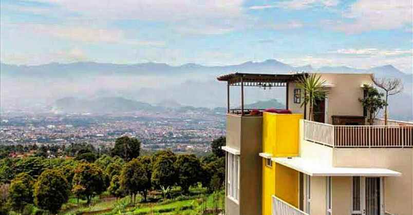 villa jl pasirhalang no 33