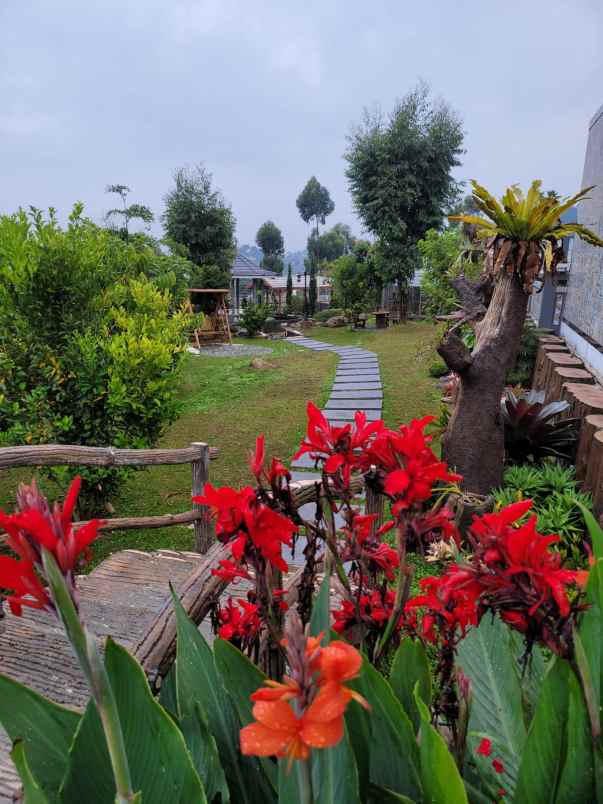 villa jl raya ciwidey kab