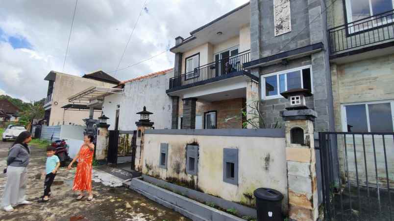 2 unit rumah view sawah cekomaria