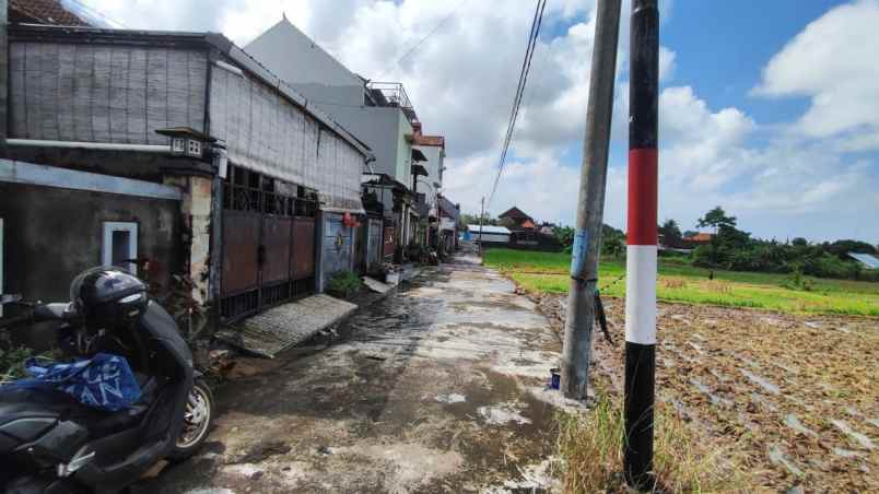 2 unit rumah view sawah cekomaria