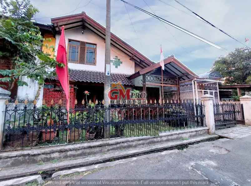 694 dijual rumah pusat kota di turangga bandung pusat