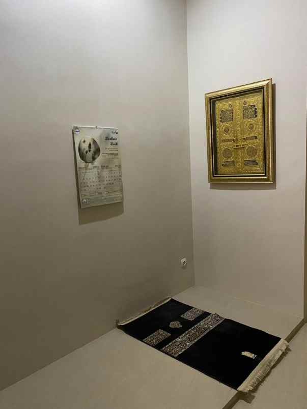 beli rumah bonus kost kostan 8 kamar di arcamanik