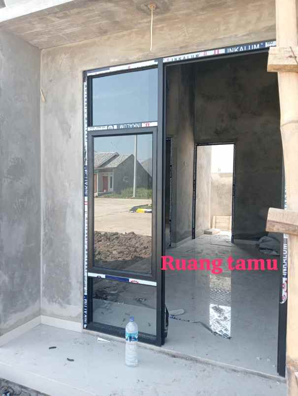 cluster de keraton kosambi karawamg