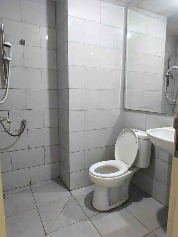 dijual apartemen anderson pakuwon indah