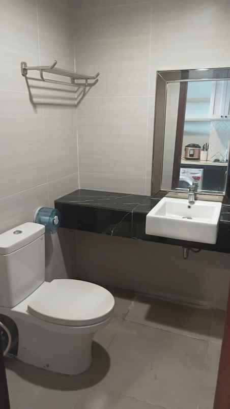 dijual apartemen apartemen west vista