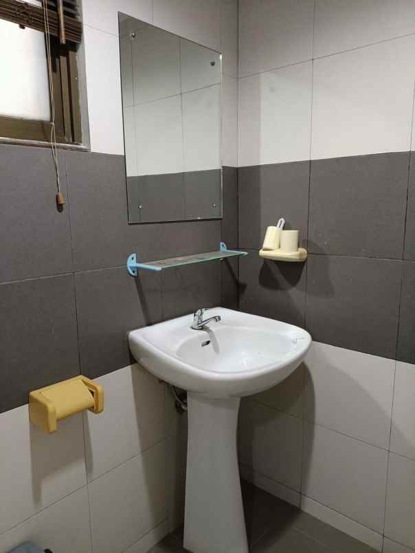 dijual apartemen menteng atas