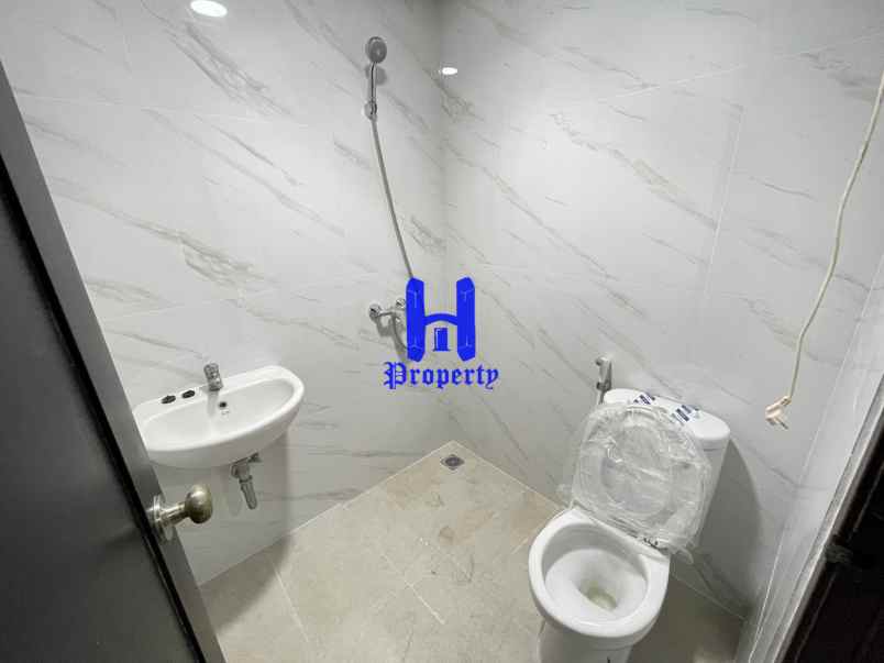 dijual apartemen royal apartemen jalan
