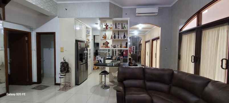 dijual apartemen waterplace residence unit