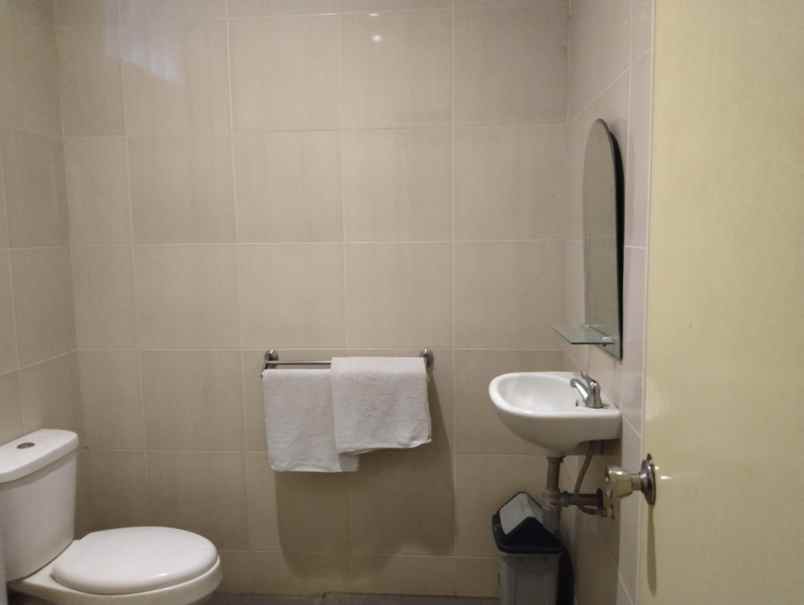 dijual cepat hotel di tepi jalan jantung kota pasuruan