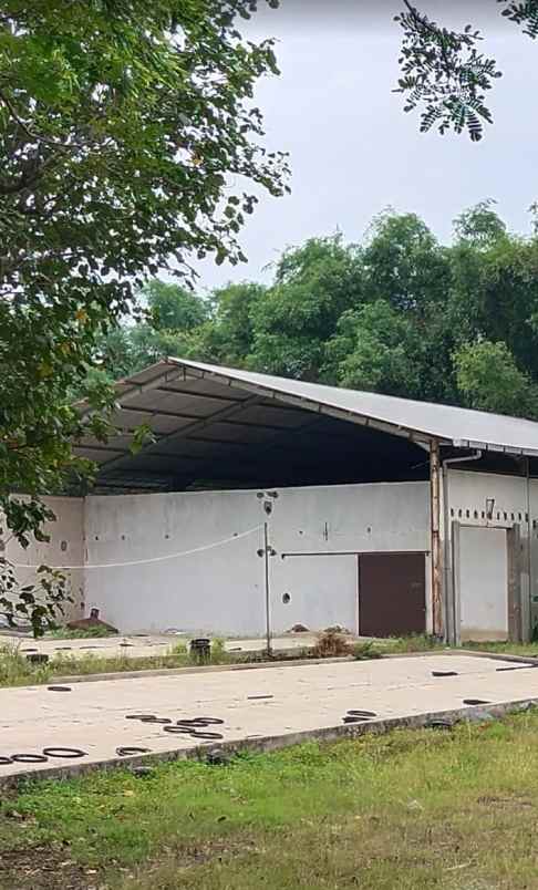 dijual exs gudang siap pakai di pace nganjuk