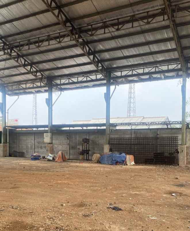 dijual gudang di jalan raya legok karawaci tangerang