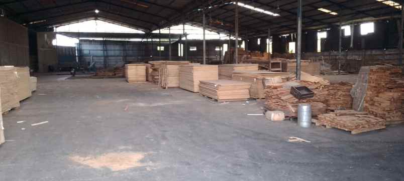 dijual gudang di lawang